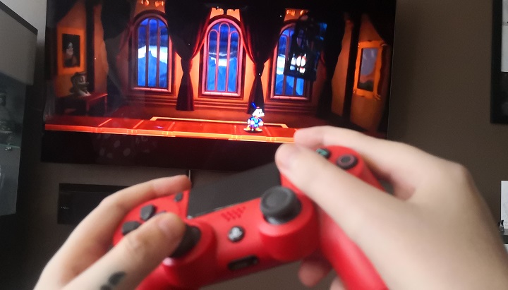 Po gamepada sięgam bardzo rzadko i tylko do grania w proste, pod względem sterowania, gry z PC. - Nvidia wygrała - biorę GeForce RTX 3080 zamiast PS5 czy Xbox Series X - dokument - 2020-09-02