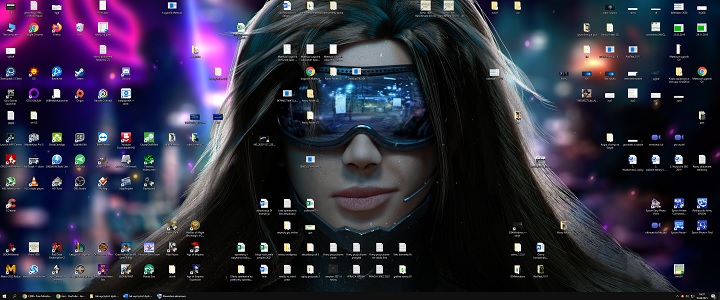 Na zrzucie ekranu widzicie tzw. kontrolowany burdel. Każda rzecz jest potrzebna i wiem dokładnie, co, gdzie jest. - Oczyszczanie dysku - poradnik - dokument - 2021-09-13