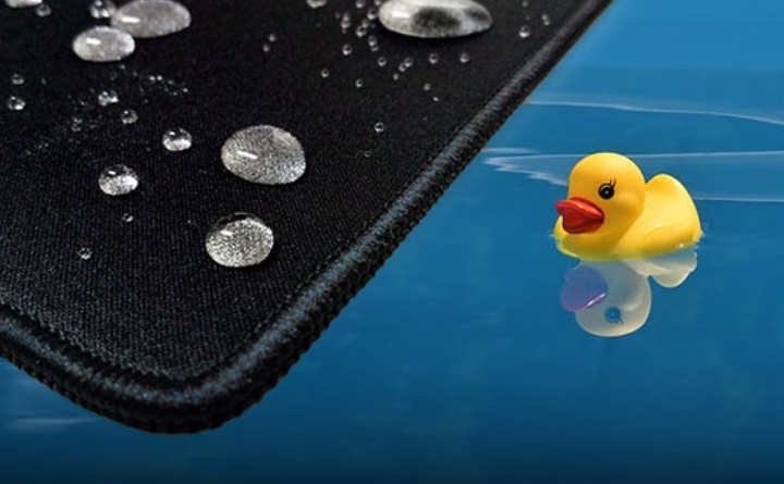 Pranie podkładki to kiepski pomysł, ale mała „kąpiel” może zdziałać cuda. - Dlaczego warto używać podkładki pod mysz - dokument - 2020-11-27