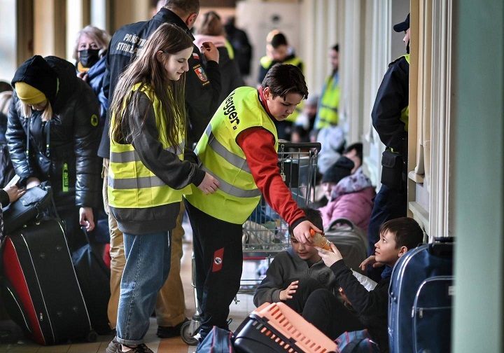 Nie ma wątpliwości, że dezinformacja rosyjska dotycząca uchodźców będzie szczególnie aktywnie działać w Polsce. / Fot: Pakkin Leung/Creative Commons. - Wojna w Ukrainie a hakerzy, trolle i dezinformacja? - dokument - 2023-06-02