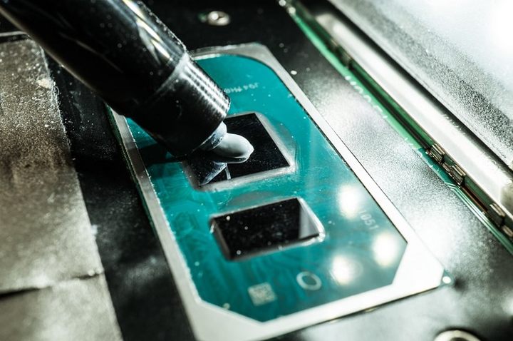 Najlepsza pasta termoprzewodząca? Tu sprawa jest prosta. Thermal Grizzly zapewnia najniższe temperatury. - 12 głupich błędów, które popełniamy, składając komputer - dokument - 2022-01-19