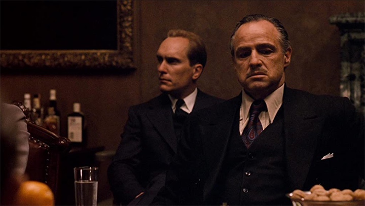 Mafia: Definitive Edition to sporo nawiązań do filmu Ojciec chrzestny Francisa Forda Coppoli. - Ile prawdy o mafii jest w grach i filmach? - dokument - 2020-09-22