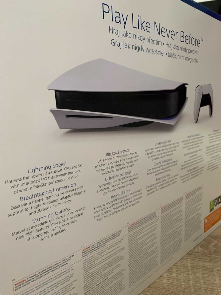 Już wkrótce przekonamy się, czy faktycznie będziemy grać „jak nigdy wcześniej”. - PS5 w redakcji GRYOnline.pl, nowa generacja w komplecie - dokument - 2020-10-27