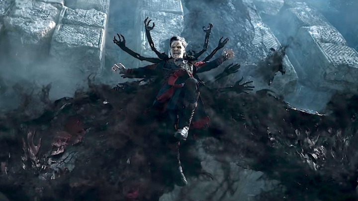 Doctor Strange in the Multiverse of Madness, reż. Sam Raimi, Marvel Studios, Walt Disney Studios 2022. - Czy MCU naprawdę się sypie? 10 najczęściej wymienianych „grzechów” Marvela - dokument - 2023-03-23
