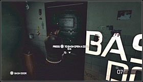 Ruszaj w stronę miejsca, w którym po raz ostatni widziałeś Gramkosa i wejdź do znajdującego się tu budynku #1 - Uliczne stragany | Opis przejścia | Tom Clancys Splinter Cell Conviction - Tom Clancys Splinter Cell: Conviction - poradnik do gry