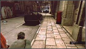 Zaczekaj aż drugi z wartowników (ten stojący przy wejściu do muzeum) odwróci się i wybierz akcję szybkiego przemieszczenia się do kolejnej zasłony, a mianowicie do pojazdu zaparkowanego na prawo od głównego wejścia #1 - Posiadłość Kobina (1) | Opis przejścia | Tom Clancys Splinter Cell Conviction - Tom Clancys Splinter Cell: Conviction - poradnik do gry