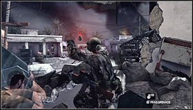 Czerwone beczki odnajdziesz też na wprost od siebie, niedaleko zaparkowanych ciężarówek #1 - Diwaniya, Irak (2) | Opis przejścia | Tom Clancys Splinter Cell Conviction - Tom Clancys Splinter Cell: Conviction - poradnik do gry