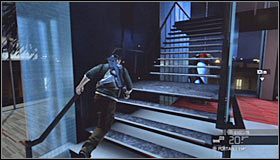 Przygotuj sobie karabin szturmowy, bo już za chwilę do pomieszczenia przez szklany dach wpadnie trzech wrogich agentów #1 - Sztab Wydziału Trzeciego (4) | Opis przejścia - Tom Clancys Splinter Cell: Conviction - poradnik do gry