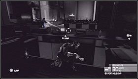 Po dotarciu do końcowej części balkoniku przeskocz przez balustradę #1 i wyląduj na dole - Sztab Wydziału Trzeciego (5) | Opis przejścia - Tom Clancys Splinter Cell: Conviction - poradnik do gry