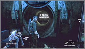 Upewnij się, że w okolicy nikogo nie ma (gogle sonarowe), zeskocz lub zejdź na parter i podejdź do uratowanej kobiety #1 , od której dowiesz się o istnieniu dwóch generatorów - Zbiornik przy Michigan Ave. (2) | Opis przejścia - Tom Clancys Splinter Cell: Conviction - poradnik do gry