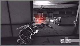 Ustaw się przy głównym przejściu i oznacz czterech najbliższych przeciwników #1 , w tym tego, który powinien stać bardzo blisko Fishera - Centrum miasta (1) | Opis przejścia | Tom Clancys Splinter Cell Conviction - Tom Clancys Splinter Cell: Conviction - poradnik do gry