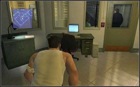 Podejdź do drzwi i odczekaj, aż zarówno lekarz jak i doktor znikną z Twojego pola widzenia - - Chapter 2 (1) | Opis przejścia Prison Break The Conspiracy - Prison Break: The Conspiracy - poradnik do gry