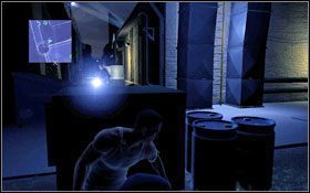 Ogrodzenie pokonasz przy pomocy rynny #1 , wykorzystaj kontenery aby schować się przed strażnikiem #2 - - Chapter 6 | Opis przejścia Prison Break The Conspiracy - Prison Break: The Conspiracy - poradnik do gry