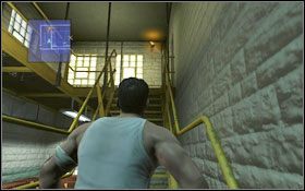 Wyłącz radio aby skupić na nim uwagę strażnika, po czym przemknij obok wychodząc na spacerniak - - Chapter 7 (1) | Opis przejścia Prison Break The Conspiracy - Prison Break: The Conspiracy - poradnik do gry