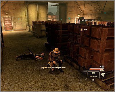 Wykonanie tego zadania będzie bardzo proste jeśli wybrałeś przejście do południowego hangaru (M2, 15) lub trudne jeśli zdecydowałeś się skorzystać z górnych balkoników w celu dotarcia do wieży - Al-Samad Airfield - Opis przejścia (2) | Arabia | Alpha Protocol - Alpha Protocol - poradnik do gry