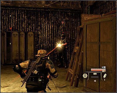 Jeżeli chcesz zdobyć wszystkie interaktywne przedmioty to powinieneś zbliżyć się do południowego wejścia (M5, 19), a po drodze przygotować sobie cięższą broń - Shaheed - Opis przejścia (2) | Arabia | Alpha Protocol - Alpha Protocol - poradnik do gry