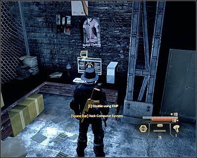 Skorzystaj z południowego przejścia do kolejnej lokacji (M7, 20), które w zależności od dotychczasowego rozwoju wydarzeń może być niepilnowane lub strzeżone przez pojedynczego wartownika - Weapon Shipments - Opis przejścia (3) | Moskwa | Alpha Protocol - Alpha Protocol - poradnik do gry