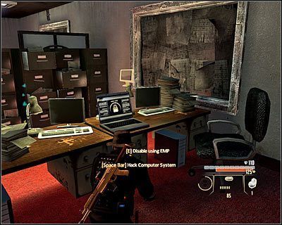 Powróć teraz do pomieszczenia zlokalizowanego na parterze (M15, 3) i wyeliminuj przebywających tu dwóch przeciwników - Triad HQ - Opis przejścia (1) | Tajpej | Alpha Protocol - Alpha Protocol - poradnik do gry