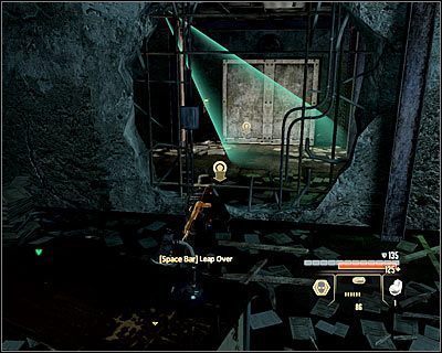 Misję rozpoczynasz w dość niebezpiecznym miejscu (M16, 1), a mianowicie w pobliżu dwóch kamer systemu bezpieczeństwa i jednego wartownika - Warehouse District Data - Opis przejścia (1) | Tajpej | Alpha Protocol - Alpha Protocol - poradnik do gry