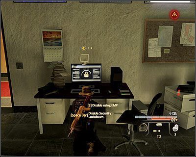 Przedostań się do znajdujących się w tej okolicy niewielkich pomieszczeń - NSB Data - Opis przejścia (3) | Tajpej | Alpha Protocol - Alpha Protocol - poradnik do gry