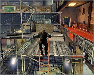 Przygotuj się do zlikwidowania nowych wrogów, którzy już wkrótce pojawią się w tej okolicy (także na wyżej położonych balkonikach) - Stop Omen - Opis przejścia (2) | Tajpej | Alpha Protocol - Alpha Protocol - poradnik do gry