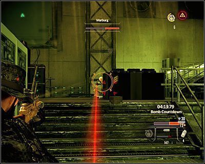 Prędzej czy później musisz zacząć atakować Marburga i podobnie jak w przypadku walk staczanych w Rzymie należy umiejętnie korzystać z zasłon i dążyć do tego żeby pozbawić bossa pancerza i następnie paska zdrowia - Alpha Protocol - Opis przejścia (3) | Finał | Alpha Protocol - Alpha Protocol - poradnik do gry