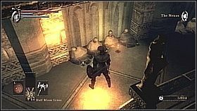 Nie wchodzimy na samą górę (jest tam Hall of Fame) - w połowie tych schodów skręcamy w prawo, w stronę gigantycznego posągu - Demons Souls: Nexus 2 - solucja, opis przejścia - Demons Souls - poradnik do gry