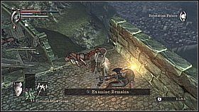 W pierwszej kolejności kierujemy się na szczyt drugiej wieży - na górze obracamy się od razu, bo łucznicy są tuż za nami - Demons Souls: Boletarian Palace - Phalanx Archstone (2) - solucja - Demons Souls - poradnik do gry