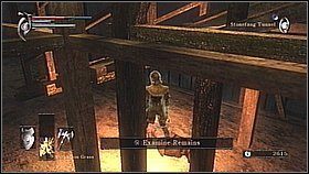 Na samym dole nie szarżujemy - pomiędzy belkami jest kilku górników z kilofami, którzy zaatakują nas gdy się zbliżymy - Demons Souls: Stonefang Tunnel (3) - solucja, opis przejścia - Demons Souls - poradnik do gry