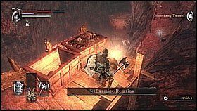 Wracamy do Pachesa i rozwalamy skrzynie z narzędziami koło niego (za nimi jest kolejna część sieci pomostów) - Demons Souls: Armor Spider Archstone - Lewy korytarz (1) - solucja - Demons Souls - poradnik do gry