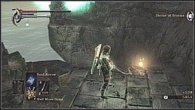 Zanim przejdziemy przez mgłę możemy udać się na lewą stronę tej części krainy - Demons Souls: Shrine of Storms (2) - solucja, opis przejścia - Demons Souls - poradnik do gry