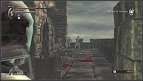 Przechodzimy przez mgłę i wspinamy się po schodach - Demons Souls: Shrine of Storms (3) - solucja, opis przejścia - Demons Souls - poradnik do gry