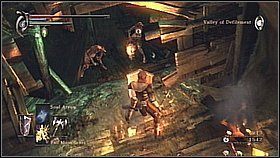 Na dole zabijamy przeciwników drzemiących w sianku - Demons Souls: Valley od Defilement - solucja, opis przejścia - Demons Souls - poradnik do gry