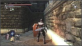 Zanim wyjdziemy na górę możemy przejść się w dół ciemnym korytarzem [CRYSTAL LIZARD /GECKO ] - Demons Souls: Tower Knight Archstone (2) - solucja, opis przejścia - Demons Souls - poradnik do gry