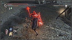 Jego ciosy są potężne, a obrona też niezła - Demons Souls: Penetrator Archstone (+ Blue Dragon) (1) - solucja - Demons Souls - poradnik do gry