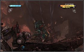 Wskocz na wyższą skrzynię, a z niej przeskocz na zniszczony fragment podłogi [1] - - Część 1 - Ciemny Energon (1) - Opis przejścia - Transformers: Wojna o Cybertron - poradnik do gry