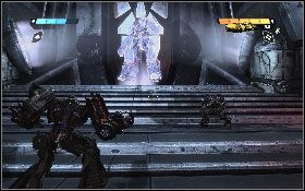 Po rozmowie podejdź do wskazanych wrót i spróbuj otworzyć je przy pomocy energii energonu [1] - - Część 3 - Zniszczenie Iacon (2) - Opis przejścia - Transformers: Wojna o Cybertron - poradnik do gry