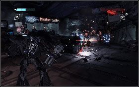 Po walce skorzystaj z kolejnego panelu [1], aby otworzyć następne drzwi - - Część 4 - Śmierć nadziei (2) - Opis przejścia - Transformers: Wojna o Cybertron - poradnik do gry