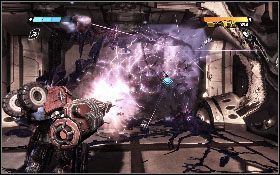Z prawej strony tunelu, gdzie przed chwilą rozprawiłeś się z rywalami, znajduje się przejście - - Część 6 - Obrona Iacon (2) - Opis przejścia - Transformers: Wojna o Cybertron - poradnik do gry
