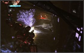 Po wyjściu z korytarza uporaj się przy pomocy broni do walki wręcz z przeciwnikami [1], po czym wejdź do kolejnego tunelu, gdzie czekają następni wrogowie [2] - - Część 7 - Ucieczka z więzienia Kaon (1) - Opis przejścia - Transformers: Wojna o Cybertron - poradnik do gry