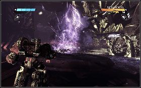 Kiedy wejdziesz do pomieszczenia z Megatronem, ten po przemowie wyśle na ciebie fale przeciwników - - Część 7 - Ucieczka z więzienia Kaon (1) - Opis przejścia - Transformers: Wojna o Cybertron - poradnik do gry