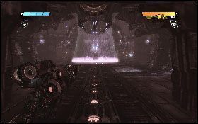 Idź przed siebie korytarzem, aż dotrzesz do kolejnych drzwi z panelem [1] - - Część 7 - Ucieczka z więzienia Kaon (2) - Opis przejścia - Transformers: Wojna o Cybertron - poradnik do gry