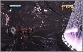 Rozpraw się z robotami Deceptikonów [1], a następnie udaj się w stronę oznaczonych na zielono drzwi [2] - - Część 7 - Ucieczka z więzienia Kaon (2) - Opis przejścia - Transformers: Wojna o Cybertron - poradnik do gry