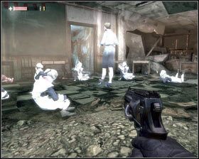 Gdy to zrobimy, schylając się przechodzimy do kolejnego pomieszczenia [1], gdzie będziemy świadkami scenki z przeszłości [2] - - Dzielnica Robotnicza (4) | Opis przejścia Singularity - Singularity - poradnik do gry