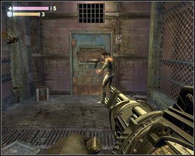 Z działkiem w ręce ruszamy za naszą towarzyszką, odbijając na chwilę w prawo po fiolkę E99 [1] - - Magazyny II (1) | Opis przejścia Singularity - Singularity - poradnik do gry