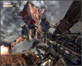 Zniszczywszy dwa pęcherze na głowie bossa, biegniemy szybko między wagonami [1], uważając przez cały czas na atakujące kleszcze - - Pojedynek na pociągu | Opis przejścia Singularity - Singularity - poradnik do gry