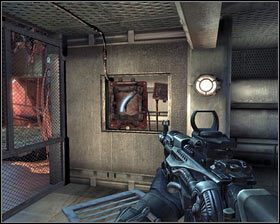 Po zakończeniu przeszukiwania, podchodzimy do profesora [1], a następnie naprawiamy wiszący na ścianie mechanizm [2] - - Laboratoria osobliwości (1) | Opis przejścia Singularity - Singularity - poradnik do gry