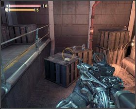 Gdy wszyscy zginą, opróżniamy skrzynię z prawej i podnosimy leżące obok zbiorniki pierwiastka [1] - - Laboratoria osobliwości (3) | Opis przejścia Singularity - Singularity - poradnik do gry