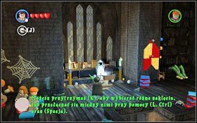 Trzeci klocek znajdziesz przy ścianie z pajęczynami #1 , ponownie użyj (L ) aby odpędzić diabelskie sidła - Hogwart #2 | Opis przejścia - Rok 1 | LEGO Harry Potter Lata 1-4 - LEGO Harry Potter Lata 1-4 - poradnik do gry