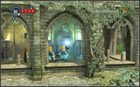 Na sam koniec musisz utrafić trzy kolorowe kwiatki #1 - tutaj już jest nieco łatwiej - Hogwart #2 | Opis przejścia - Rok 1 | LEGO Harry Potter Lata 1-4 - LEGO Harry Potter Lata 1-4 - poradnik do gry